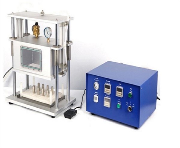 Electrolyte Diffusion and Degassing Chamber